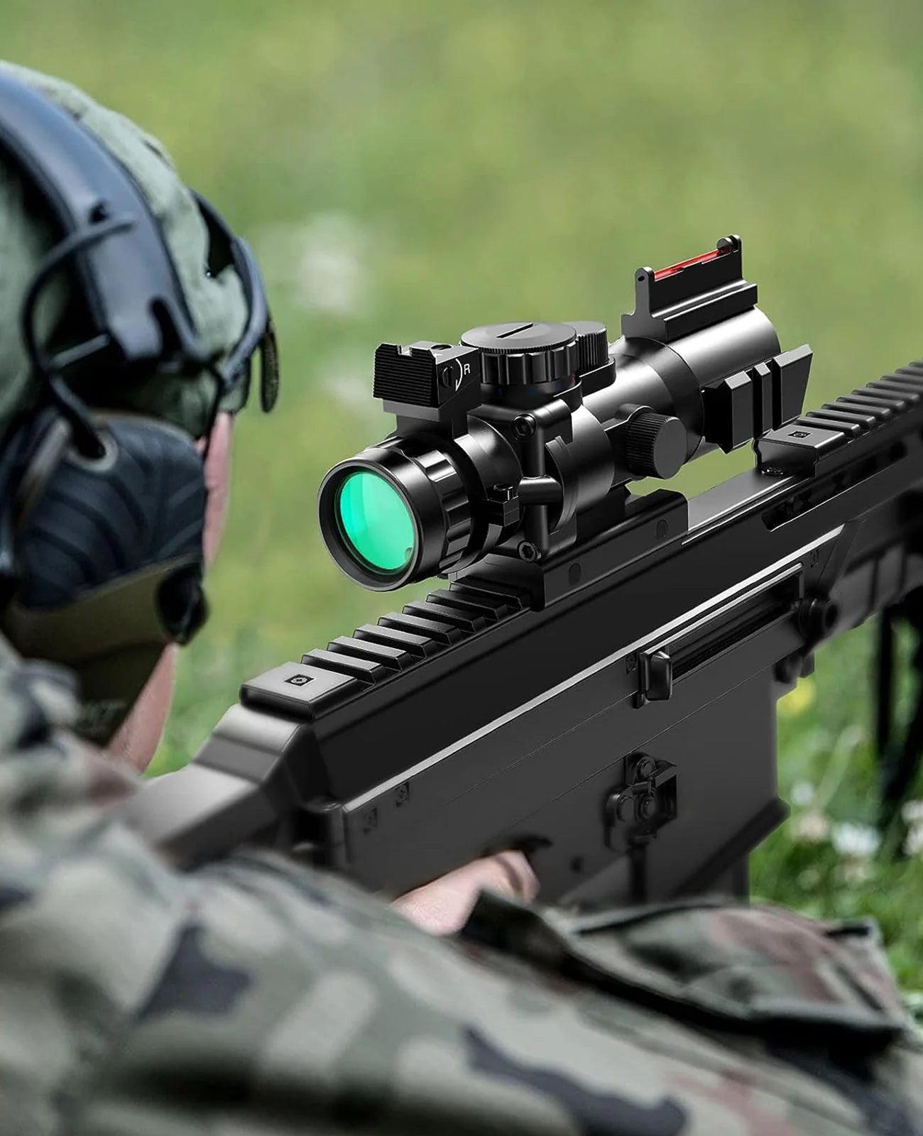 Mira telescópica táctica ArrowOptic® 4x32 con fibra óptica